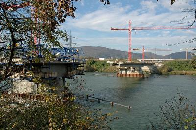 Neue Autobahnbrcke