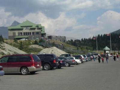 Resize of Columbia Icefield Center 189.JPG