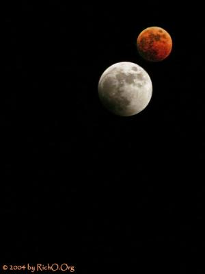 Fade to Red - Lunar Eclipse 2004