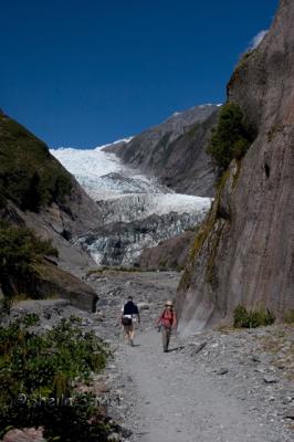 Walk to Franz Josef Glacier