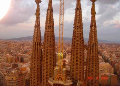 gaudi designed cathedral00.JPG