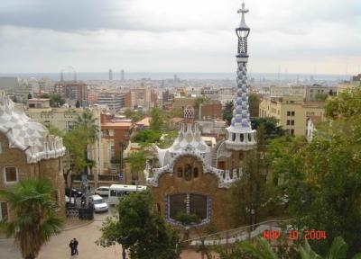 gaudi designed park09.JPG