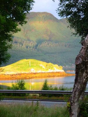 Scottish Sunriseby Kazu