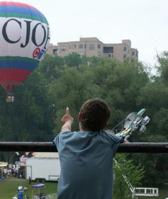 u49/tgdusty/medium/35974363.BALLON001.jpg