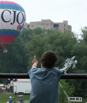 BALLON001.jpg