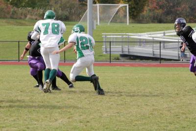 Chris Furner blocking for Tony Verdon