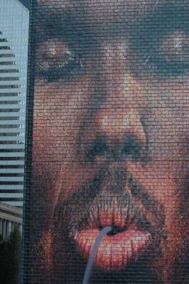 the face on the fountain