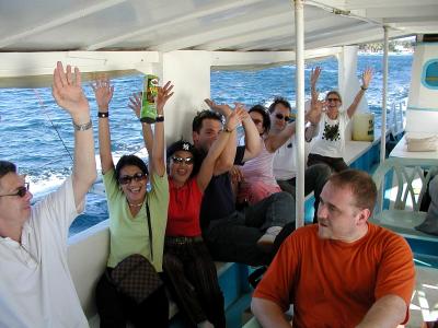 the gang off to Boracay. Yipeee!