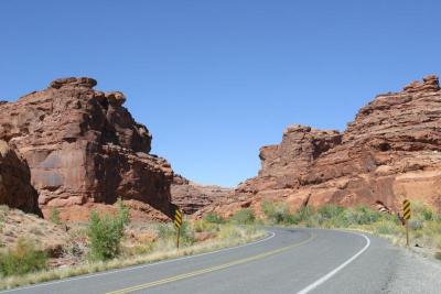 Driving by Lake Powell again (we picked up a BIG rock for the yard)