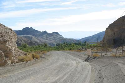 The road south of Shosone, to China Ranch date farm