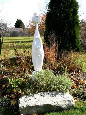 Tom and Helen Mally Memorial