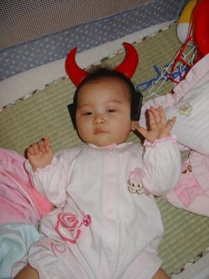 Little Devil (29-10-2004)