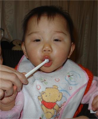 Brush Brush Teeth (15-3-2005)
