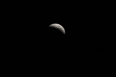 Moon 72 00007.jpg