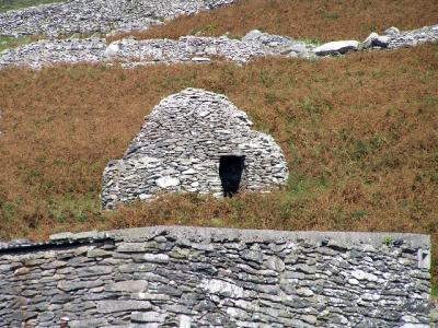 Beehive Hut - drystone, corbelled hut