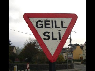 Most signs in Gallic around Dingle