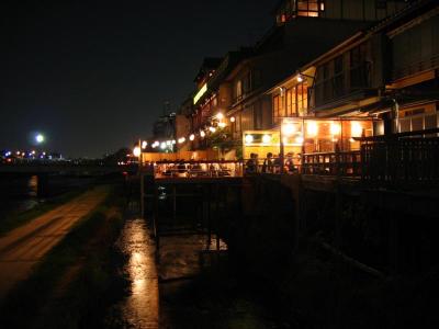 Night dining along the Kamo-gawa