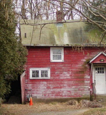 Barn on Washington St