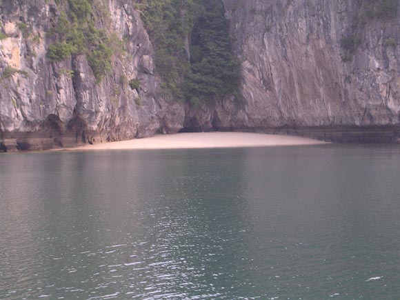 HaLongBay022.jpg
