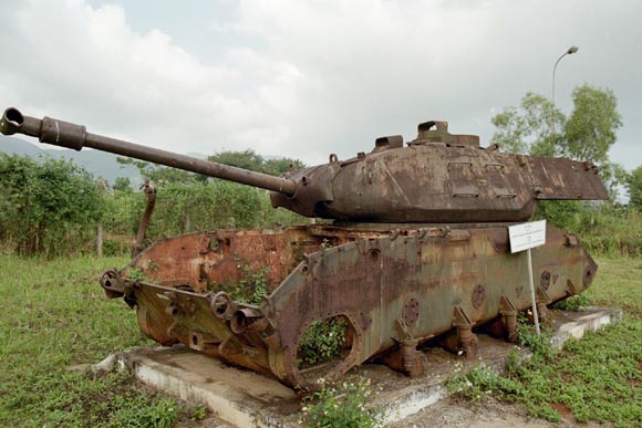 DMZ009.jpg
