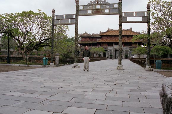Hue027.jpg