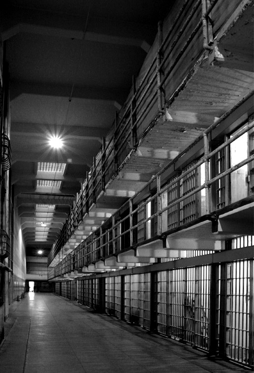 Alcatraz (*)