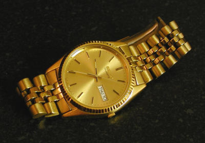 2100watchredo