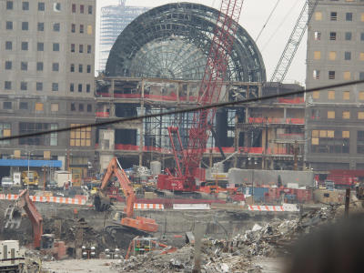 closup of WFC atrium and WTC foundation