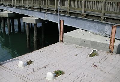 commodes alfresco.jpg