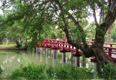 taichung park.jpg