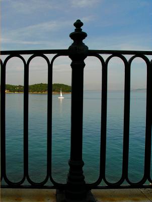 Sailing in a frame