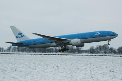 B777-200-KLM-10.jpg