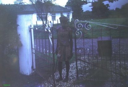 Jamaica Beggar at the gate