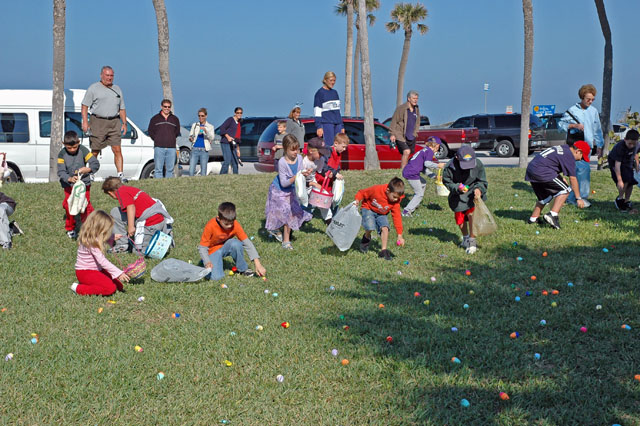 Easter Egg Hunt 067