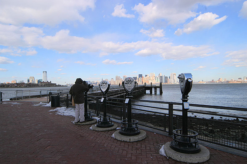 looking across the Hudson to Manhatten in the sunshine