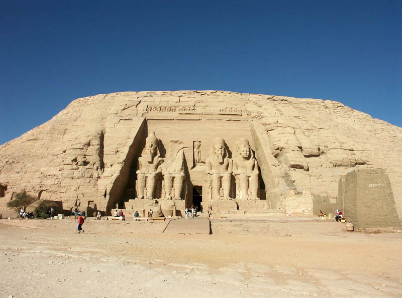 Abu Simbel - Ramesses II statue