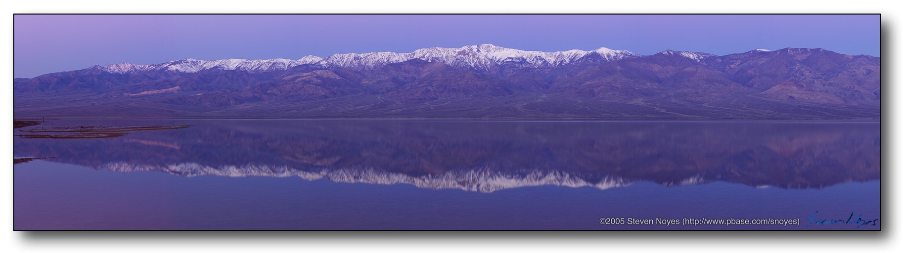 Telescope Mountain at Bad Water : Death Valley