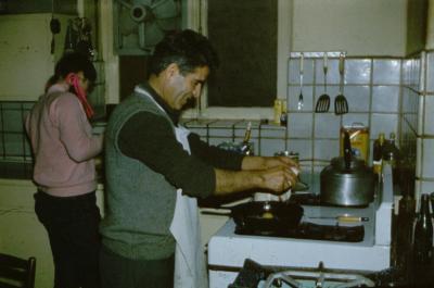 700204reza1001.jpg