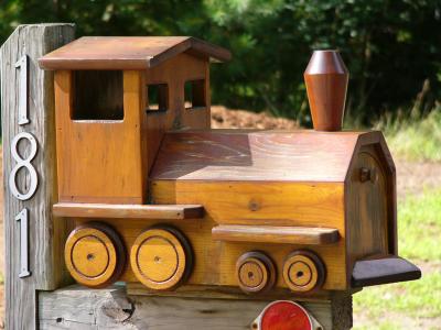 train - wooden