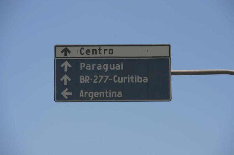 Funny sign (Which country do you want to go to from Brazil? Argentina or Paraguay)