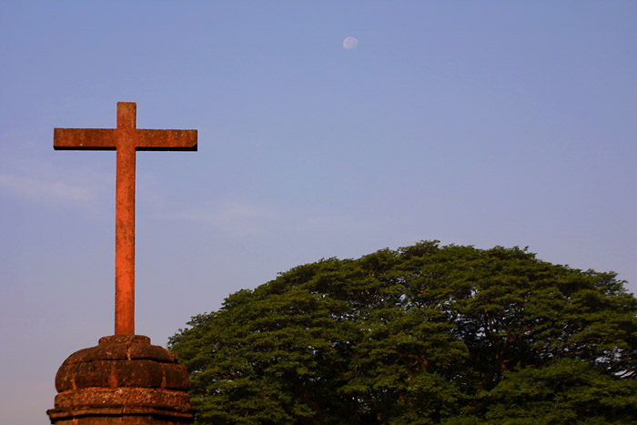 cross moon.jpg