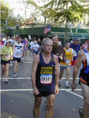u6/bklyncmt/medium/970707.Mar01NYPDN7.jpg