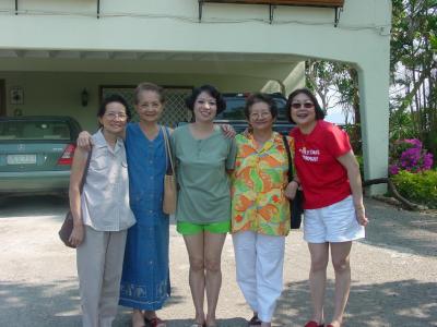 Tita Fita, Mom, Jean Emma & me