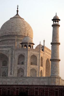 Taj Mahal near sunset
