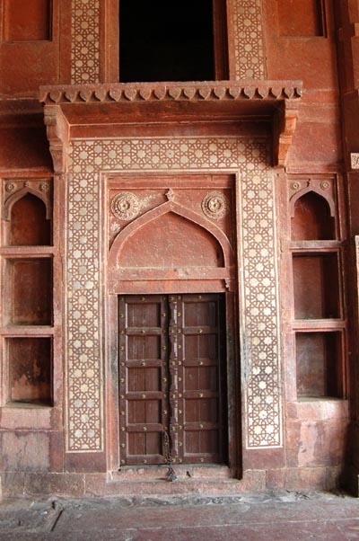 Doorway inside the Juma Masjid