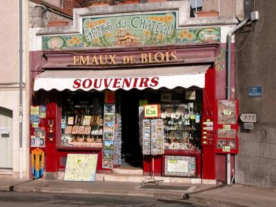 Blois: souvenir shop