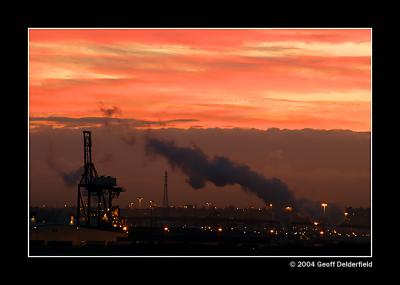 Avonmouth docks sunrise - from The Royal Hotel Portishead 4 copy.jpg