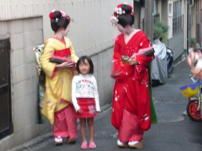 u6/bryan_murahashi/medium/6423162.DSCN3644_CrummyGeisha.jpg