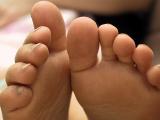 Toes