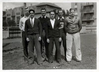 With his Gonzaga golf team, 1935 (412)
